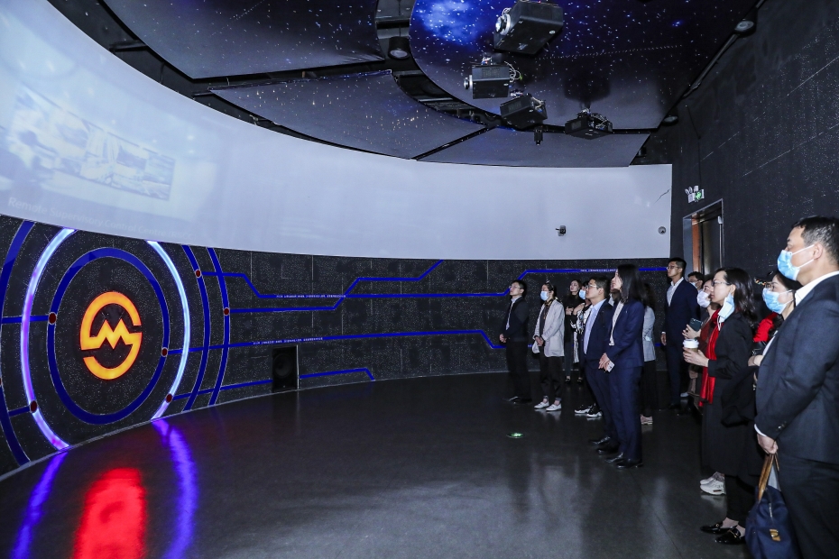 Shanghai metro welcome video 