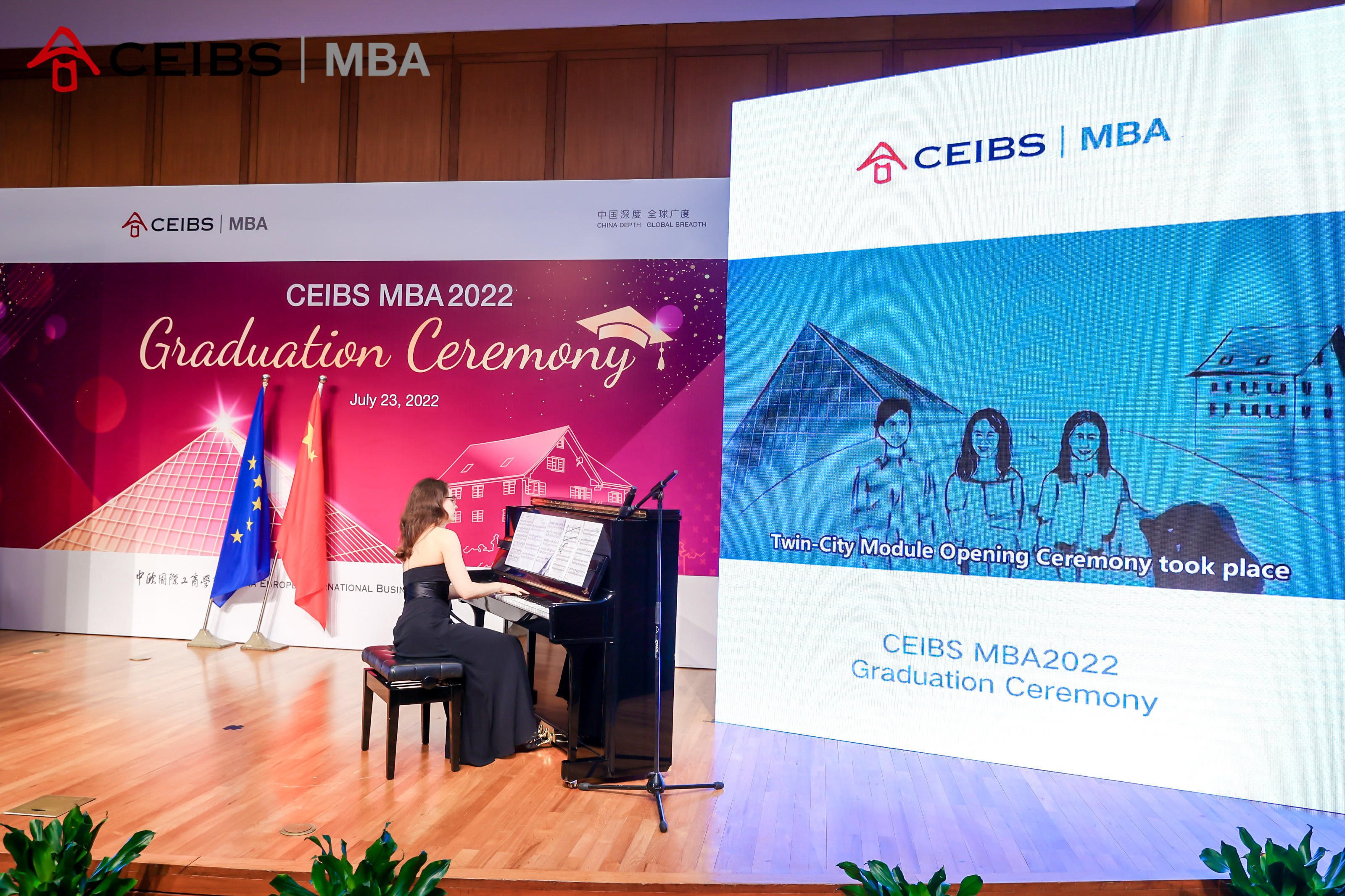 mba 2022 graduation 52