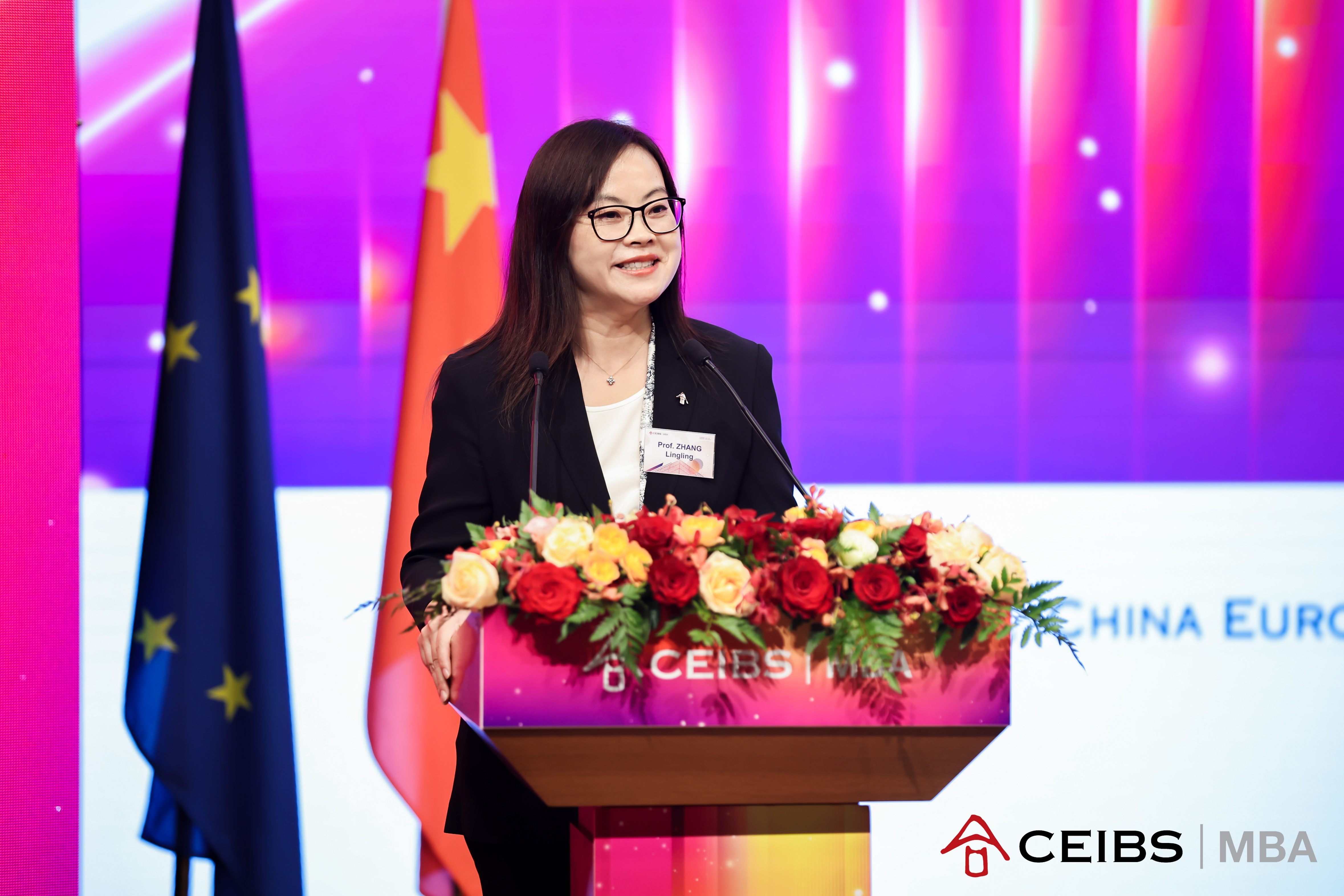 Associate Professor of Marketing, Associate Dean, and MBA Programme Director Zhang Lingling